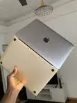 Apple MacBook Air 8GB RAM, 500GB SSD - 4