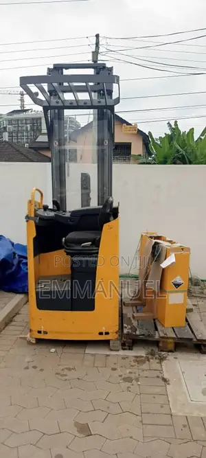 Jungheinrich ESC 214z 535DZ Pallet Stacker
