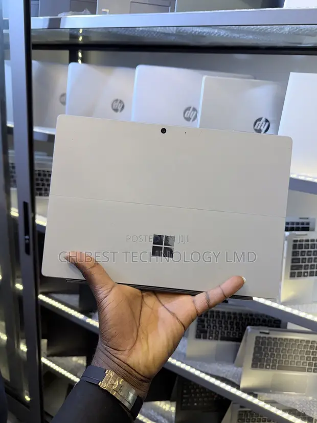 Microsoft Surface Pro 7 Laptop - 8GB RAM, 128GB SSD, Intel Core i5 - 1