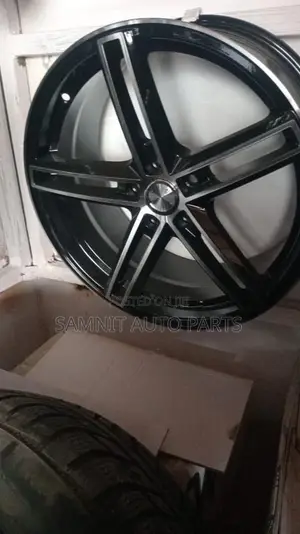 Brand New 17-Inch Rims for Toyota Corolla