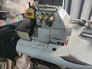 Industrial Sewing Machine