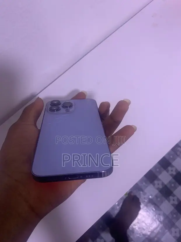 Apple iPhone 13 Pro 128 GB Blue - 1