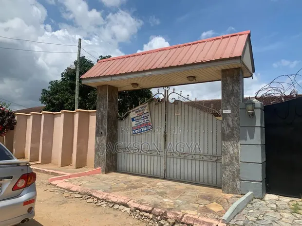3 Bedroom House for Sale in Kasoa Ofaakor - 1