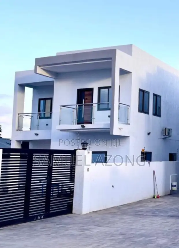 4 Bedroom House for Sale in Oyarifa - 1