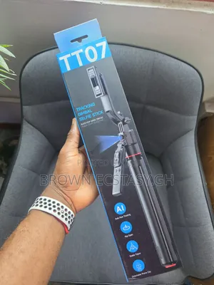 AI Smart Tripod with Face Tracking & Gimbal