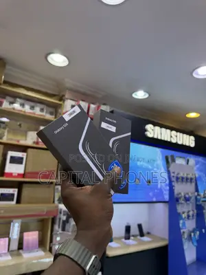 New Samsung Galaxy S26 256GB Black