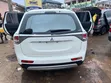 Mitsubishi Outlander 2.0 PHEV AWD 2015 White - 3