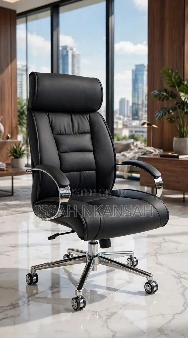 World Industries High Quality Black Office Chair - 1