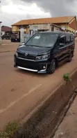 Toyota Voxy 2014 Black - 4