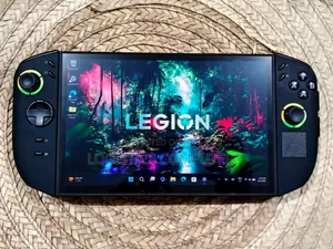 Lenovo Legion Go 2 Handheld Console