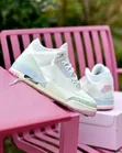 Air Jordan 3 Retro "Georgia Peach" - 3