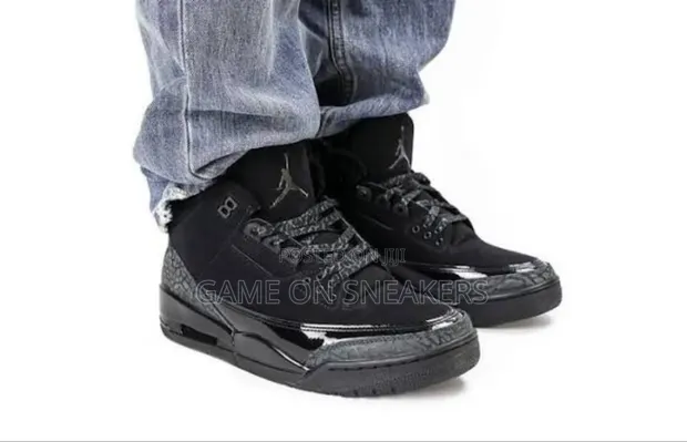 Air Jordan 3 Retro "Black Cat" - 1