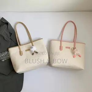 Large Capacity Tote Bag