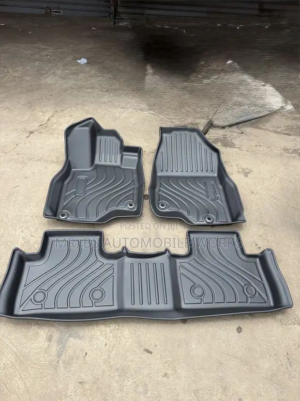 Acura RDX Floor Mats (Carpet) 2019-2026 - 1
