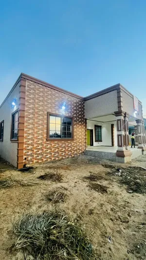 4 Bedroom House for Sale in Amasaman Dobro