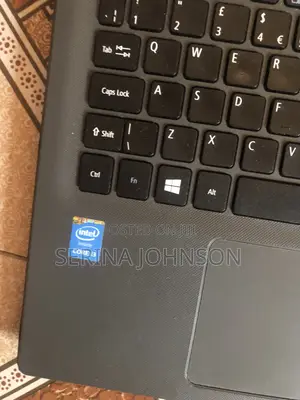 Acer Aspire E5-573 Laptop - 8GB RAM, 320GB HDD