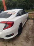 Honda Civic 2016 White - 2