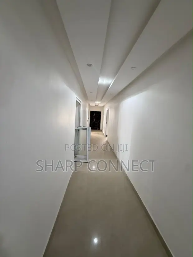 18-Bedroom Furnished Hospital for Sale in Kasoa - 1