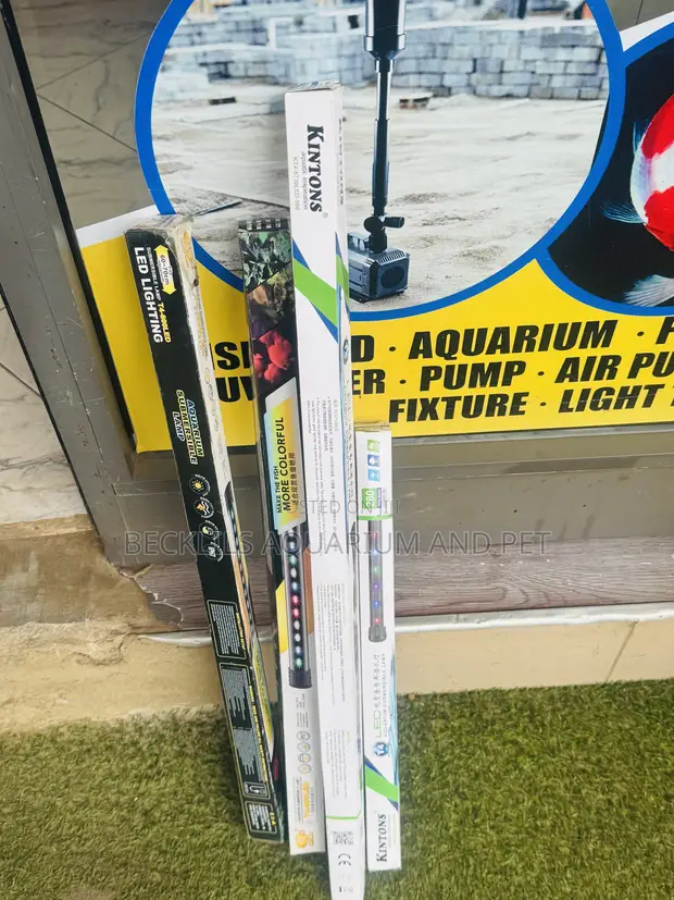 KT Quality Submersible Aquarium Light - 1