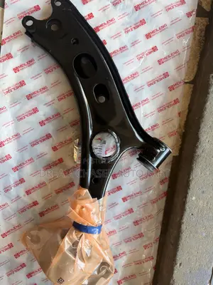 Honda CR-V 2018 Lower Arm Pair