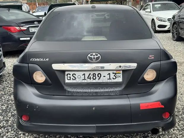 Toyota Corolla S 2010 Black - 1
