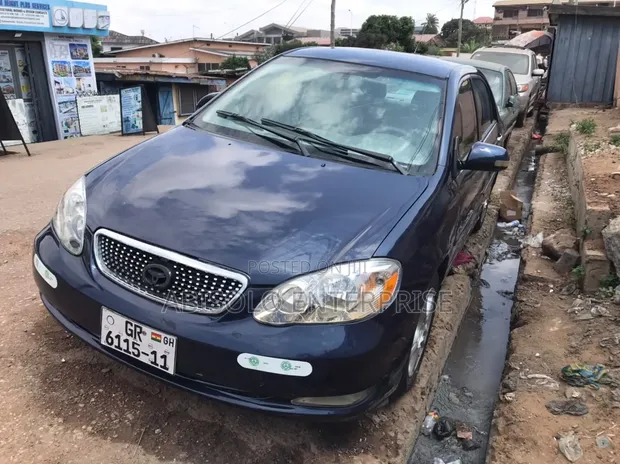 Toyota Corolla 2007 Ivory - 1
