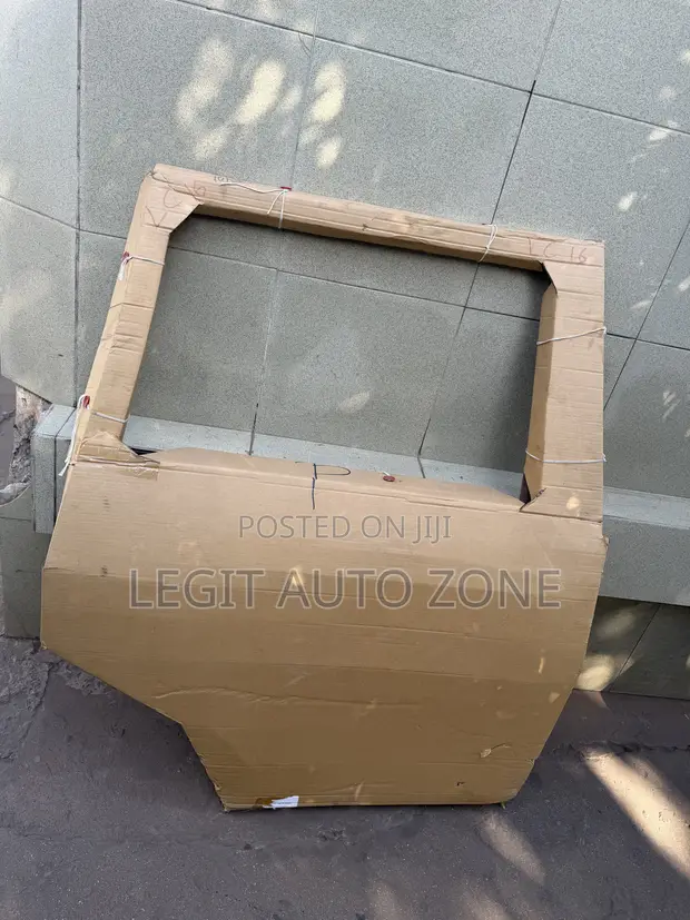 Toyota Land Cruiser Doors (2016-2019) - 1