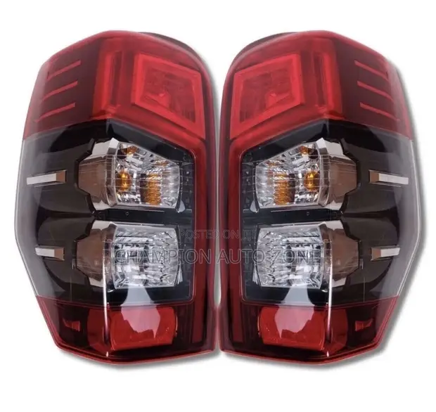 Mitsubishi L200 Tail Light Pair (2019-2023) - 1