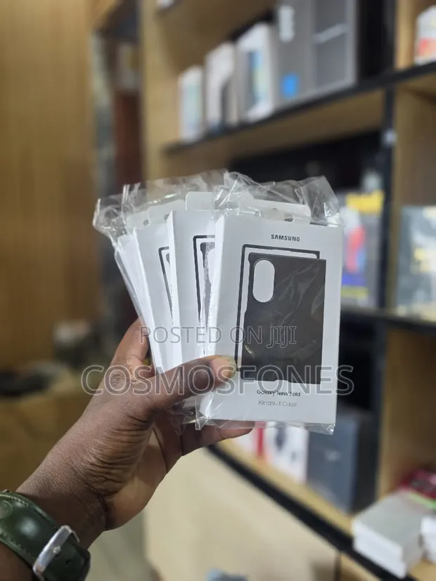 Samsung Galaxy Fold 8 Original Case - 1