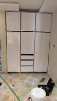 High Quality Inbuilt Wardrobe - Wood-Mode - 2