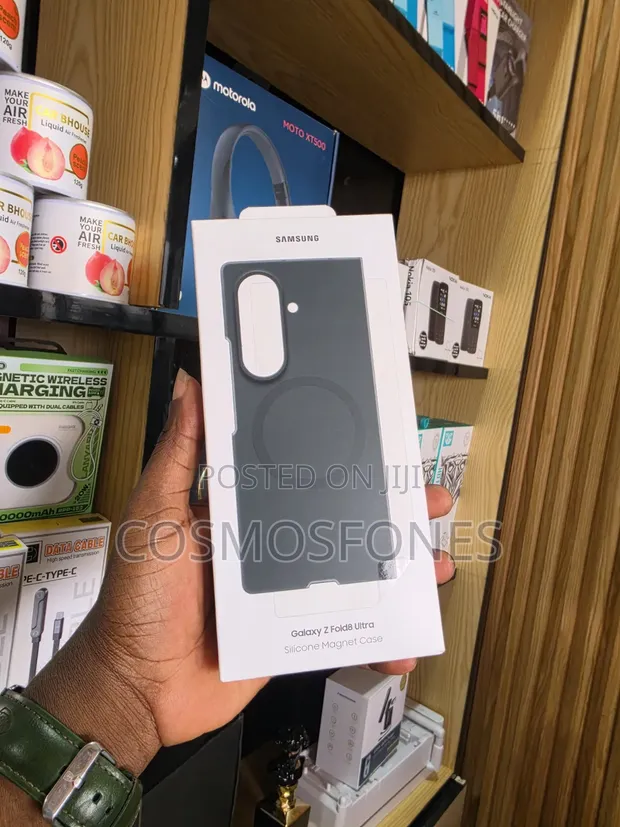 Samsung Galaxy Z Fold 8 Ultra Case - 1
