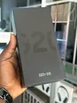 New Samsung Galaxy S20+ 128GB Black - 2