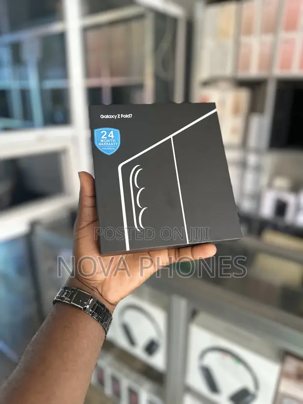 Samsung Galaxy Z Fold7 256GB Black - 1