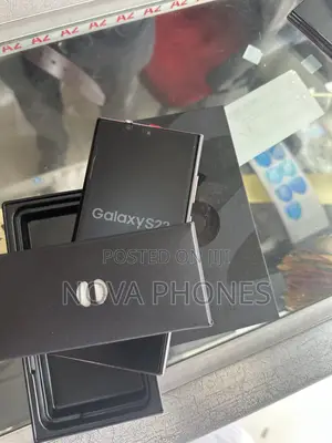 New Samsung Galaxy S22 5G 256GB Pink