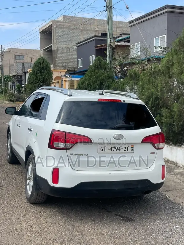 Kia Sorento 2014 White - 1