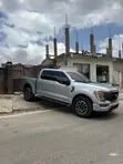 Ford F-150 XLT 2023 Silver - 3