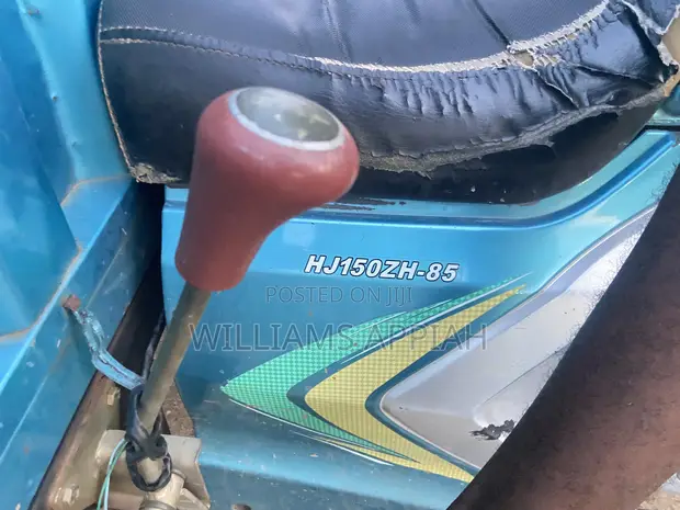 Honda NC700X 2025 Blue - 1