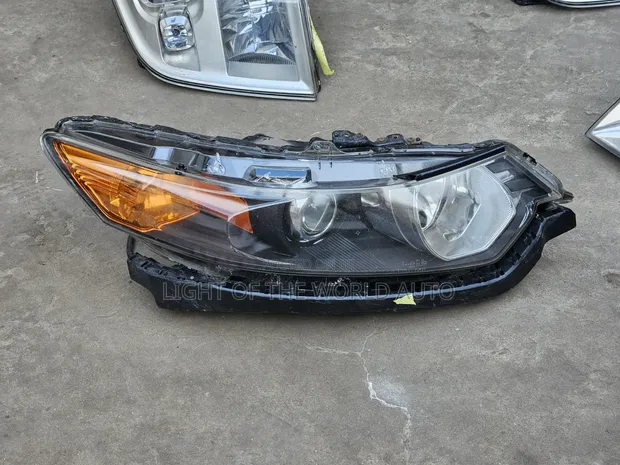 Acura TSX Headlight 2014 Right Side - 1