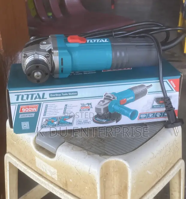 Total Angle Grinder 900W with Speed Regulator - 1
