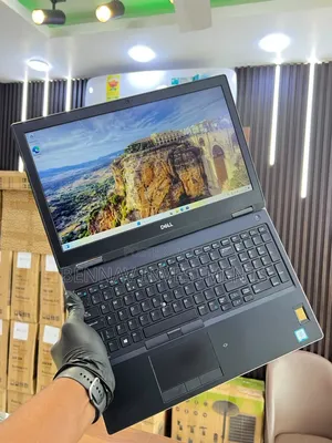 Dell Precision 7530 Laptop - 32GB RAM, Intel Core i7, 512GB SSD