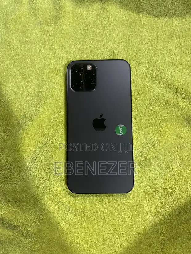 Apple iPhone 11 128GB Gold - 1