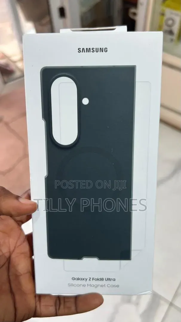 Samsung Galaxy Z Fold8 Ultra Silicon Magnetic Case - 1
