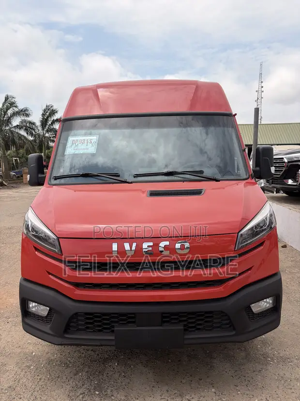Iveco Daily 2023 Container Truck - 1
