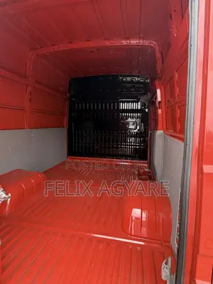 Iveco Daily 2023 Container Truck