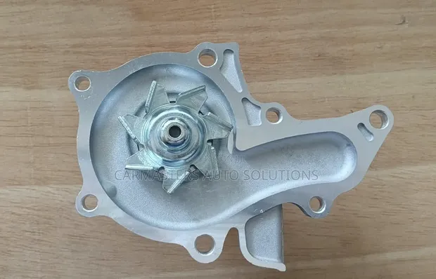 Toyota Corolla 2005 Water Pump (GWT-86A) - 1