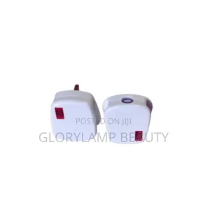 13A Fused Plug with Neon Indicator Light - UK 3-Pin