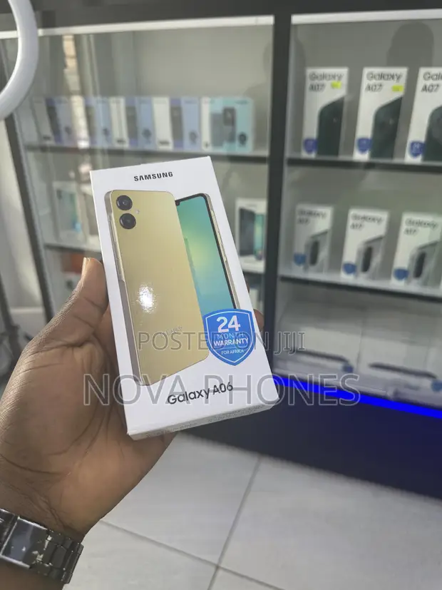 New Samsung Galaxy A06 64GB Yellow - 1