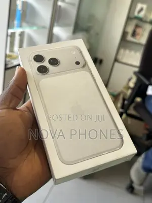 New Apple iPhone 17 Pro Max 256GB Silver