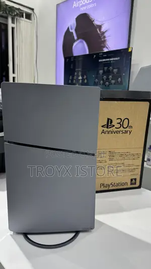 PlayStation 5 30th Anniversary Edition