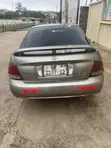 Nissan Sentra 2004 Silver - 3